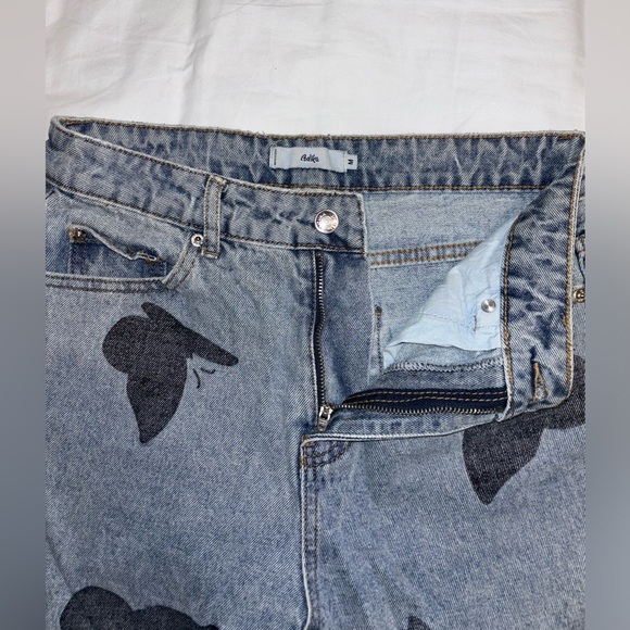 Adika Women’s Size Medium Butterfly Print Jeans - Picture 5 of 6